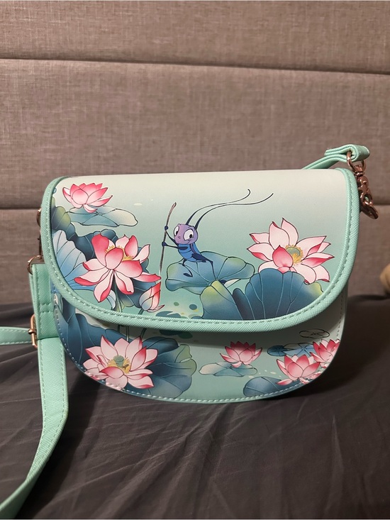 Loungefly Handbags - Loungefly Mulan Crossbody Bag